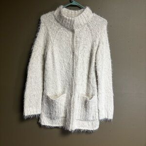Free People “Keep it Fuzzy” Cream Eyelash Soft Wool Blend Cardigan Sweater XS